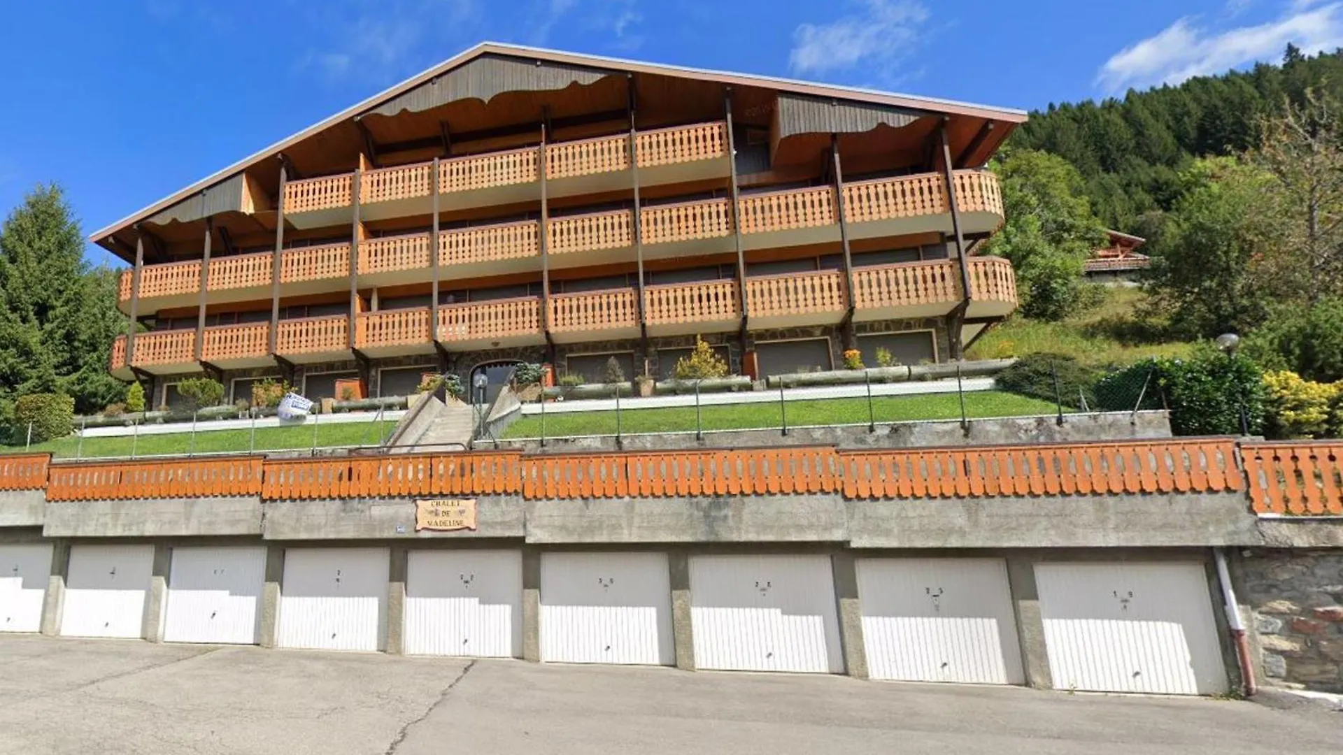 Apartment Studio Charmant, Proche Telesiege, Parking Inclus - Fr-1-693-86 Chatel